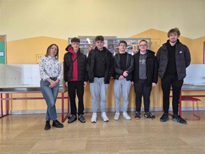 Učenici 2. b i 4. a uspješni na županijskom natjecanju iz engleskog